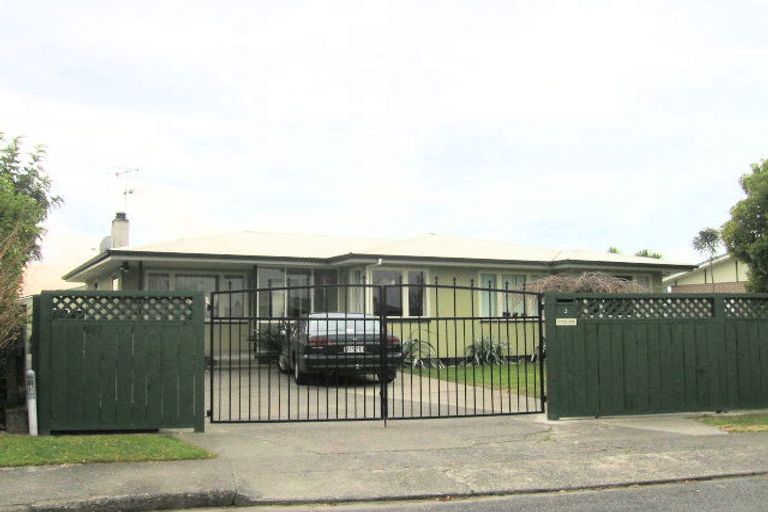Photo of property in 3 Trent Street, Taradale, Napier, 4112