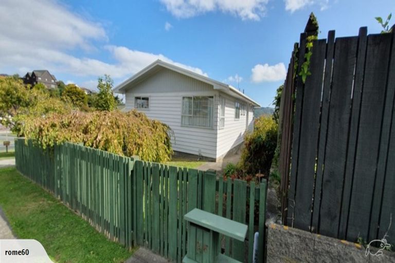 Photo of property in 26 Tweed Road, Papakowhai, Porirua, 5024