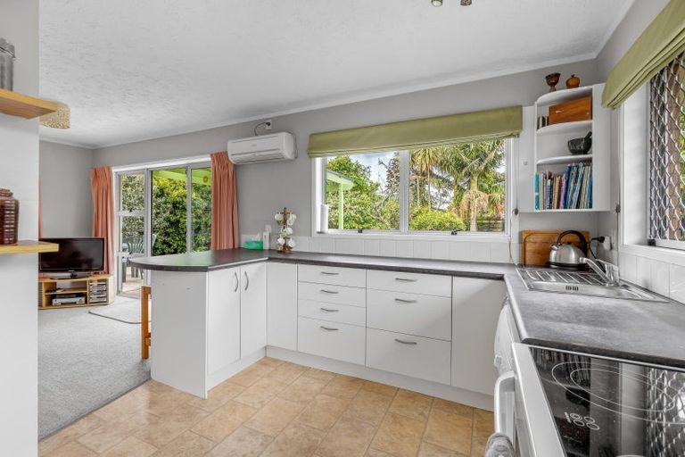Photo of property in 21b Hatton Road, Orewa, 0931