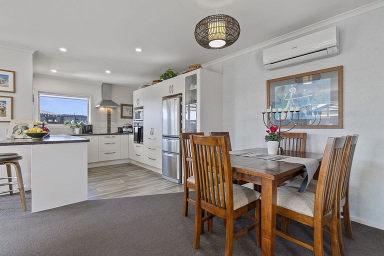 Photo of property in 9 Peter Way Place, Glenview, Hamilton, 3206