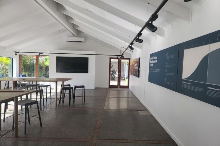 Photo of property in 6 Dyke Road, Karaka, Papakura, 2580