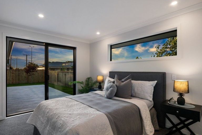 Photo of property in 28b Bartholomew Road, Levin, 5510
