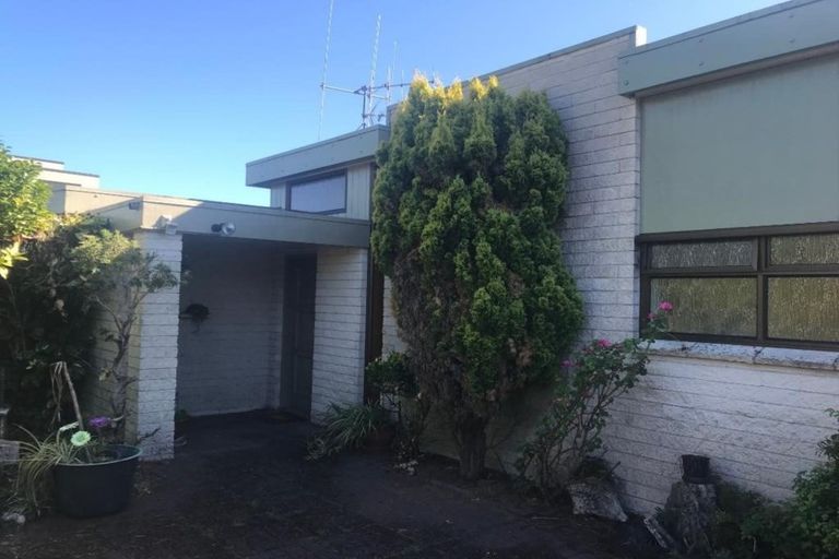 Photo of property in 50 Saint Andrews Terrace, St Andrews, Hamilton, 3200