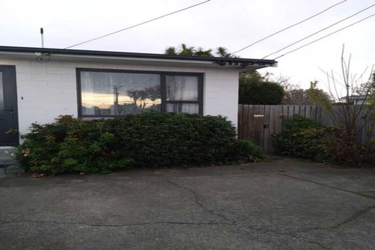 Photo of property in 64 Barton Street, Woolston, Christchurch, 8023