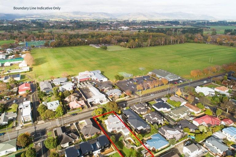 Photo of property in 155 Park Road, West End, Palmerston North, 4410