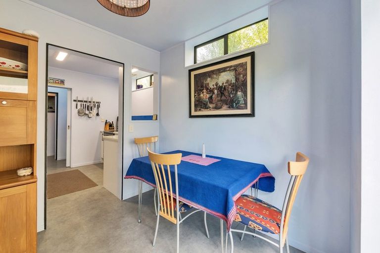 Photo of property in 9/24 Eastglen Road, Glen Eden, Auckland, 0602