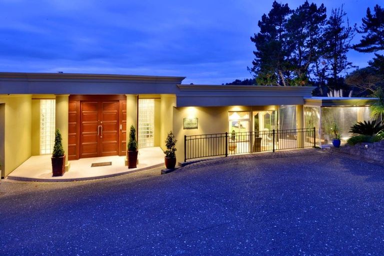 Photo of property in 34 Lonely Track Road, Redvale, Auckland, 0632