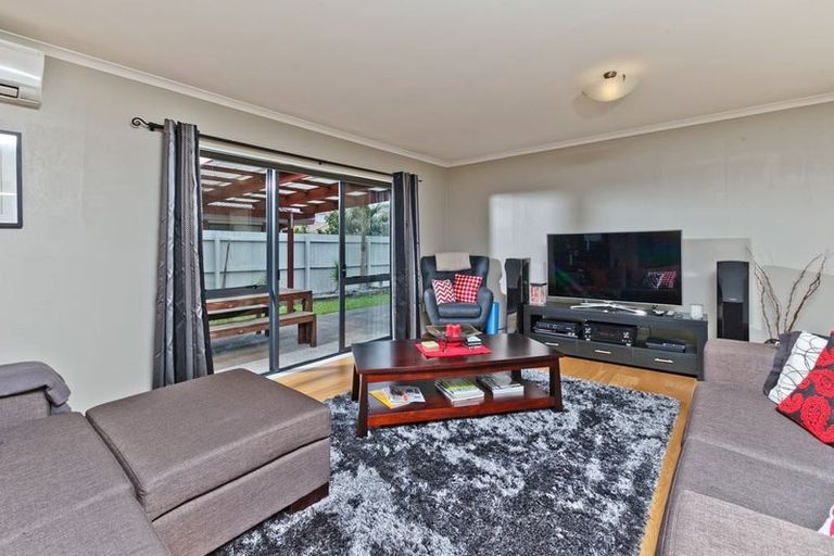 Photo of property in 20 Princeton Parade, Albany, Auckland, 0632