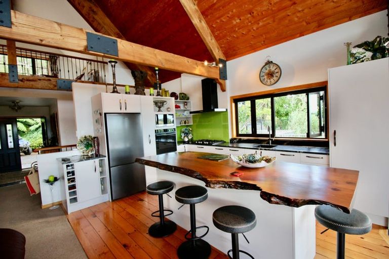 Photo of property in 2843b Tairua Whitianga Road, Kaimarama, Whitianga, 3591