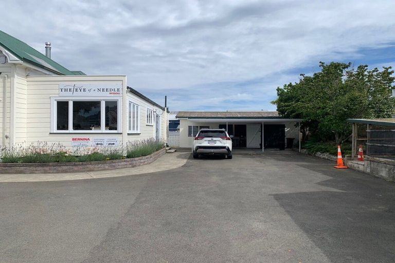 Photo of property in 410-412 Avenue Road West, Hastings, 4122