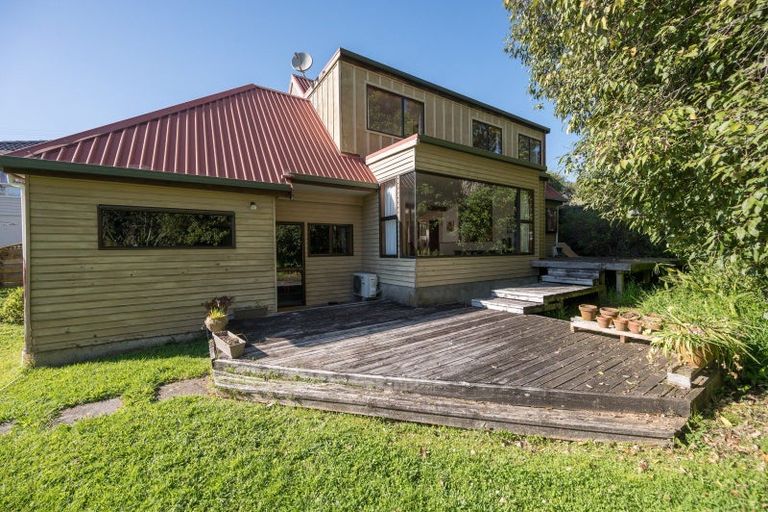 Photo of property in 32 The Ridgeway, Enner Glynn, Nelson, 7011