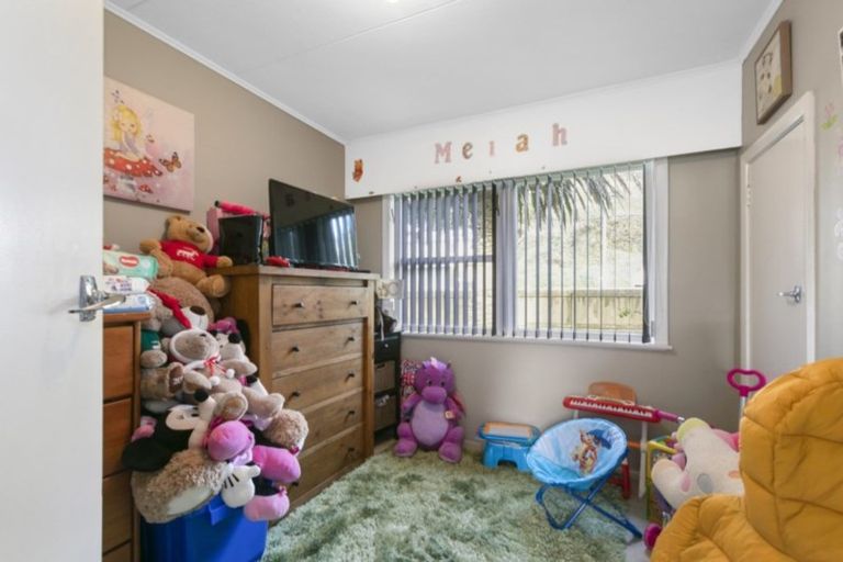 Photo of property in 13 Main Road, Wainuiomata, Lower Hutt, 5014