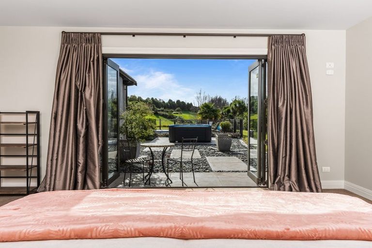 Photo of property in 62 Grace Hill Drive, Dairy Flat, Albany, 0792