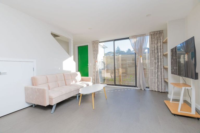 Photo of property in 2/60 Broderick Road, Johnsonville, Wellington, 6037