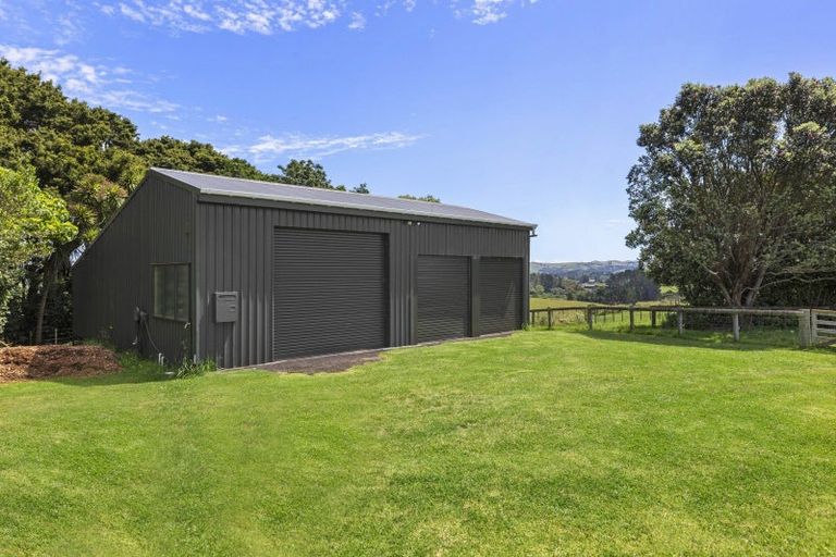 Photo of property in 49 Lewis Road, Otaua, Waiuku, 2682