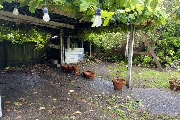 Photo of property in 9 Kinross White Street, Napier South, Napier, 4110