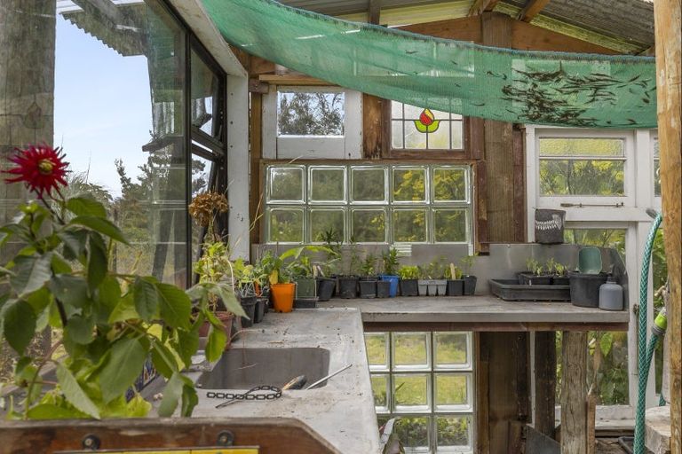 Photo of property in 174 Nuttall Road, Upper Moutere, 7173