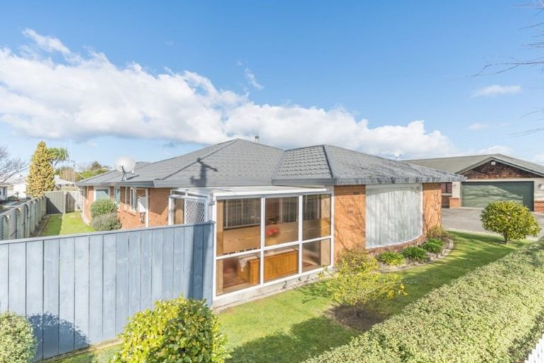 Photo of property in 1 Cole Lane, Milson, Palmerston North, 4414