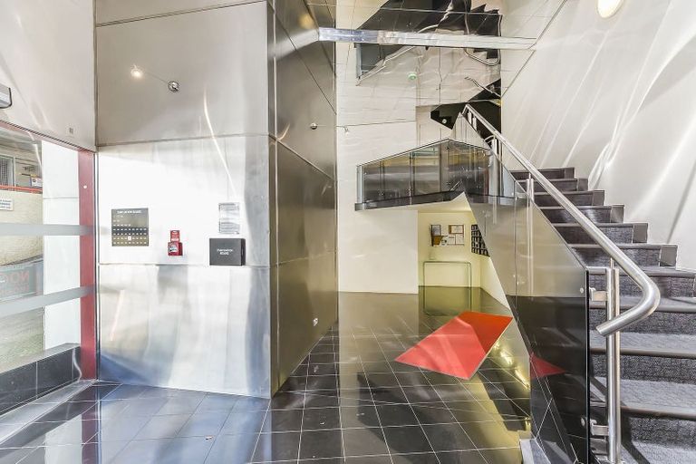 Photo of property in Sirocco Apartments, 611/8 Church Street, Wellington Central, Wellington, 6011