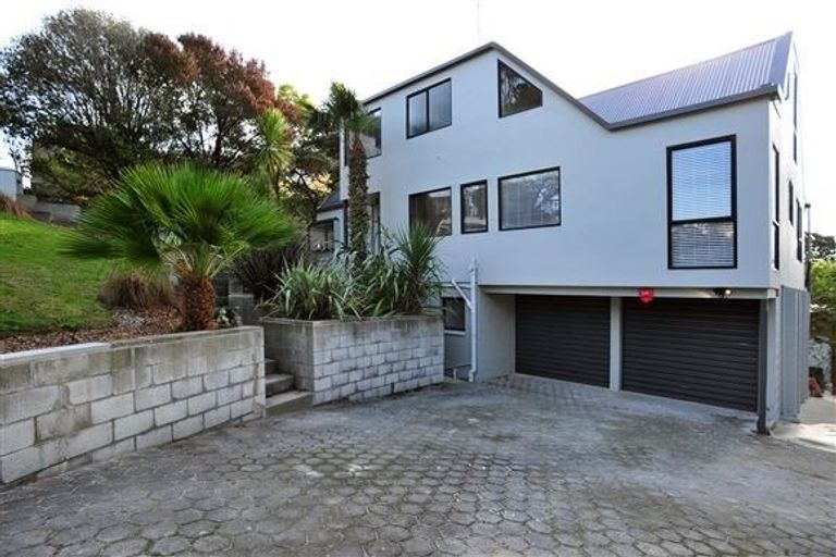 Photo of property in 9 Janice Place, Mount Pleasant, Christchurch, 8081