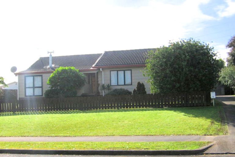Photo of property in 5 Leven Lane, Totara Heights, Auckland, 2105