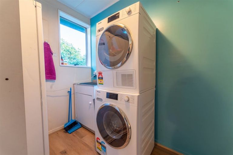 Photo of property in 42 Hislop Street, Geraldine, 7930