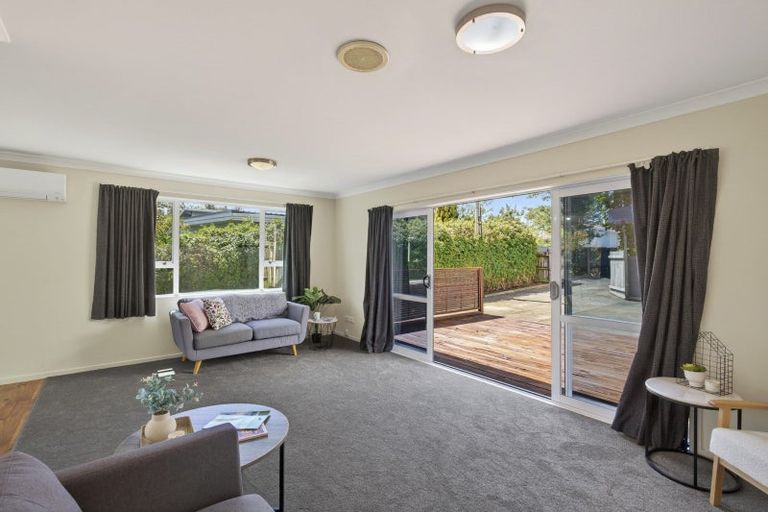 Photo of property in 136a Seaview Road, Westown, New Plymouth, 4310