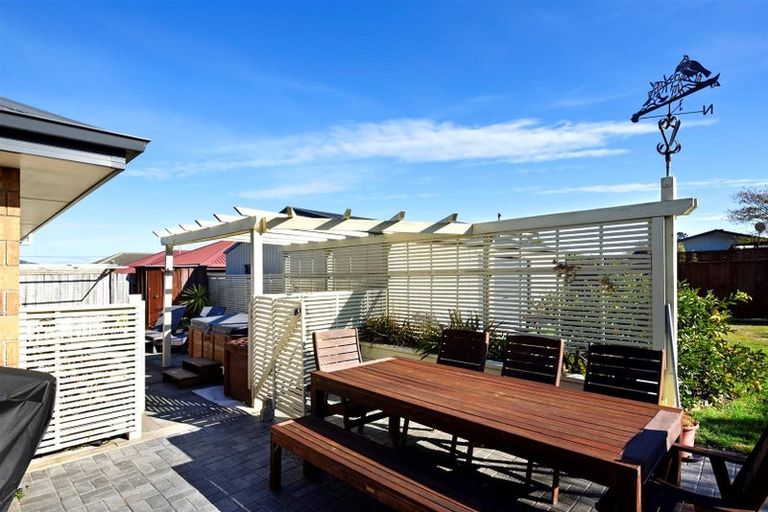 Photo of property in 32 Titoki Street, Stoke, Nelson, 7011