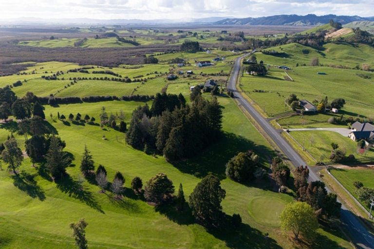 Photo of property in 73 Murray Ward Drive, Te Kauwhata, 3710
