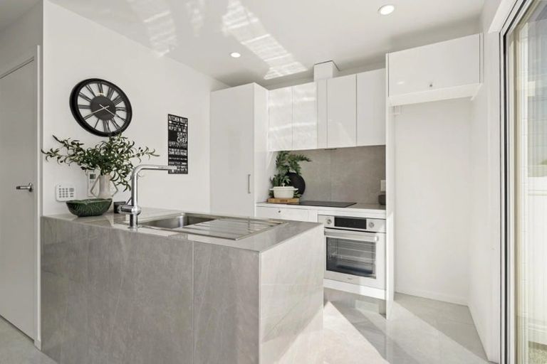 Photo of property in 9a Lappington Road, Otara, Auckland, 2023