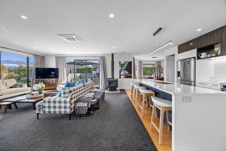 Photo of property in 5 Clearview Street, Wanaka, 9305