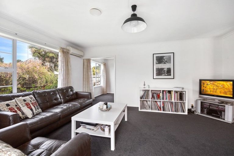 Photo of property in 41 Waratah Street, Avondale, Christchurch, 8061