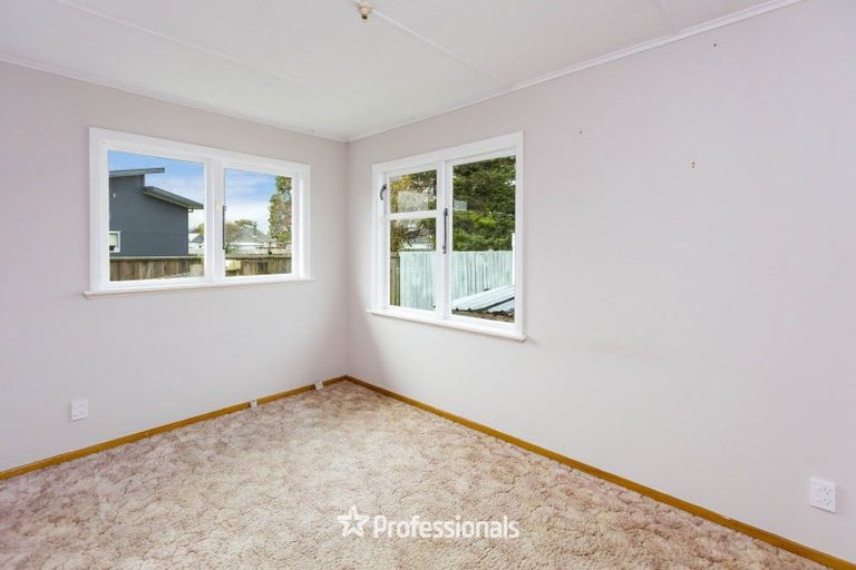 Photo of property in 27 Hikurangi Street, Trentham, Upper Hutt, 5018