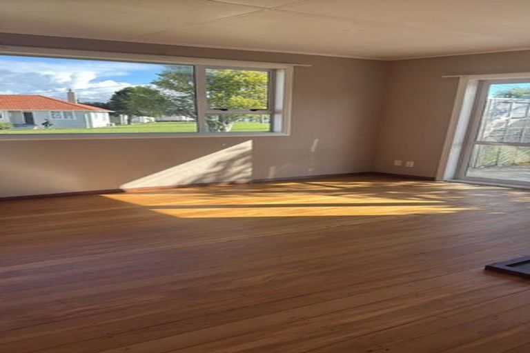 Photo of property in 30 Marsden Street, Hauraki, Auckland, 0622