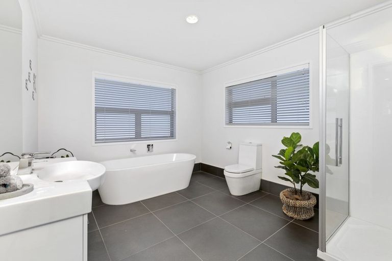 Photo of property in 70 Tilby Drive, Matua, Tauranga, 3110