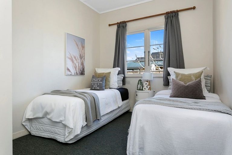 Photo of property in 194a Shakespeare Street, Leamington, Cambridge, 3432