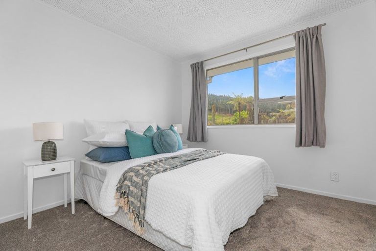 Photo of property in 21 Mallard Drive, Selwyn Heights, Rotorua, 3015