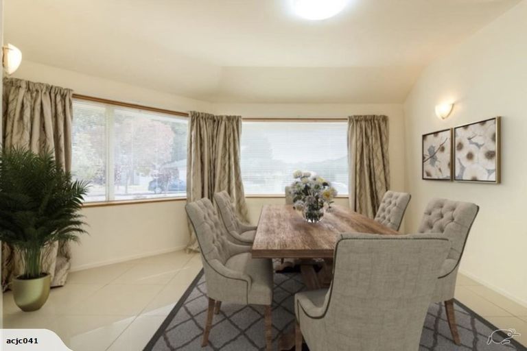 Photo of property in 20 Amoka Crescent, Parklands, Christchurch, 8083