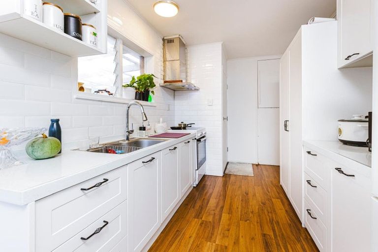 Photo of property in 19 Wilson Place, Papakura, 2110