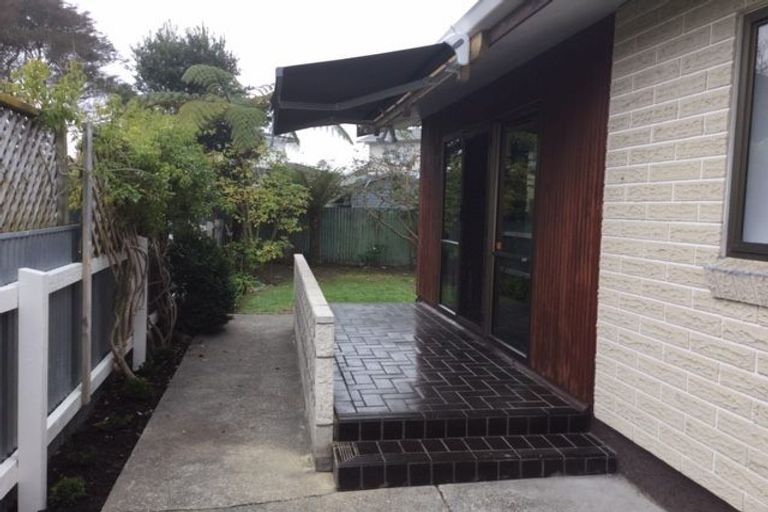 Photo of property in 2/259 Georges Drive, Napier South, Napier, 4110