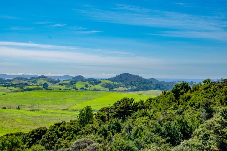 Photo of property in 227 Kerr Road, Parua Bay, Onerahi, 0192