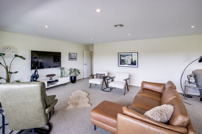 Photo of property in 38 Penrith Road, Poraiti, Napier, 4182