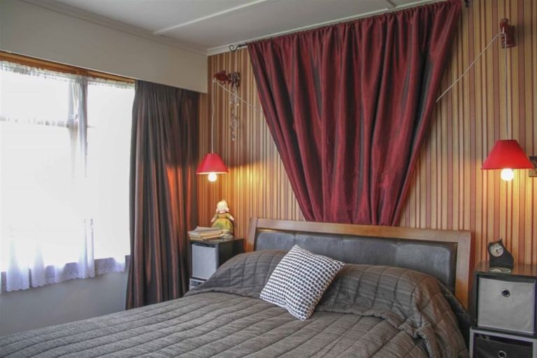 Photo of property in 20 King Street, Tuatapere, 9620