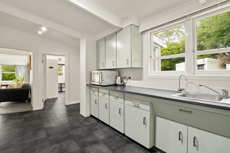 Photo of property in 3 Reynolds Street, The Glen, Dunedin, 9011