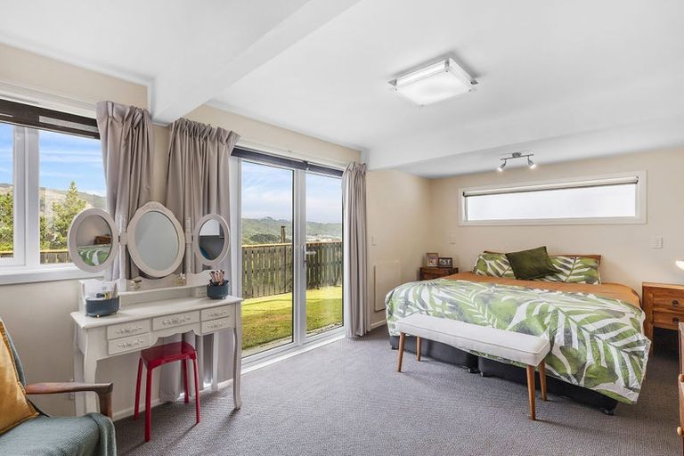 Photo of property in 8 Ash Grove, Ranui, Porirua, 5024