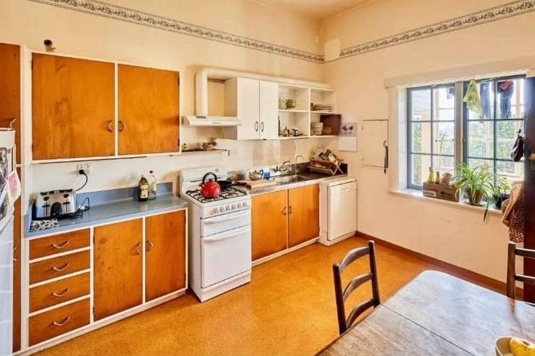 Photo of property in 57 Grafton Road, Roseneath, Wellington, 6011