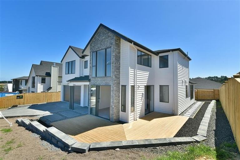 Photo of property in 241 West Hoe Heights, Orewa, 0931