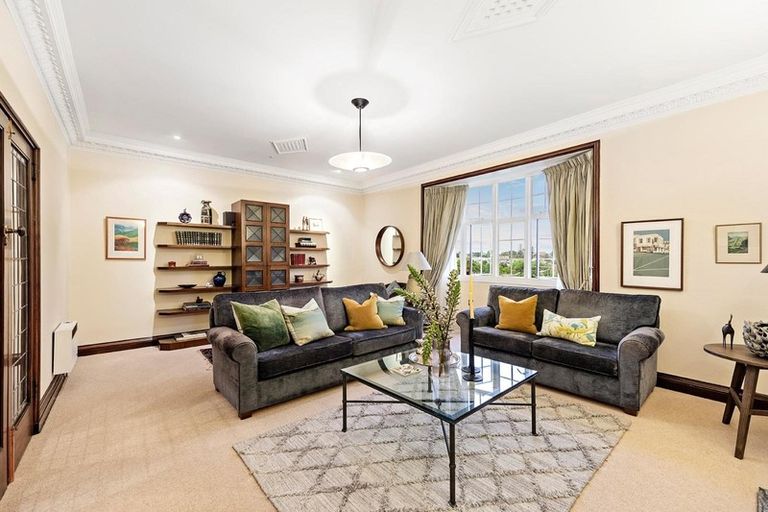 Photo of property in 42 Combes Road, Remuera, Auckland, 1050