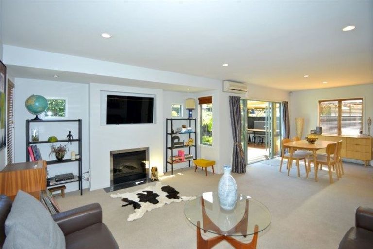 Photo of property in 3/218 Springfield Road, St Albans, Christchurch, 8014