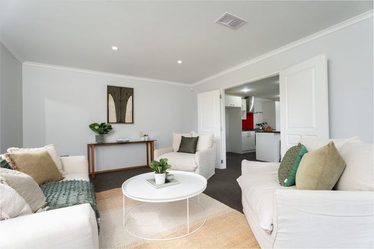 Photo of property in 36 Havana Rise, Grenada Village, Wellington, 6037